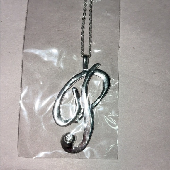 Elegant Silver Color Initial P Pendant Necklace Stocking Stuffer - Picture 2 of 3